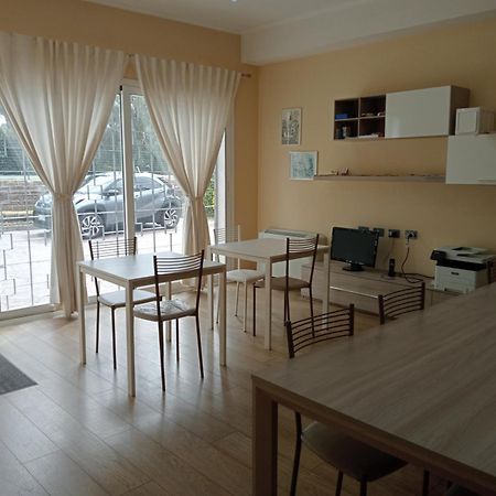 Vacanze Romane Olgiata 拉斯图塔 外观 照片